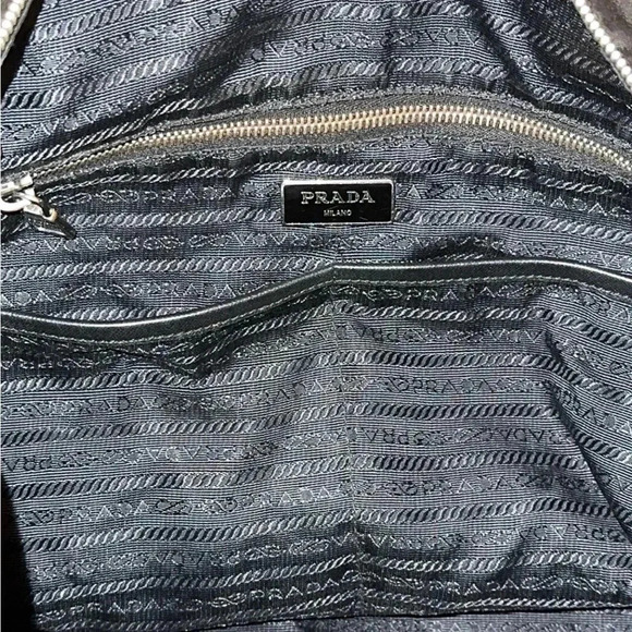 $2,300 PRADA Black Nylon Baby Bag/Diaper Bag/Designer Logo Handbag Lux Tote Bag - Picture 11 of 17